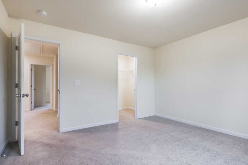 2,300/Mo, 322 Hamilton Pointe Dr McDonough, GA 30253 Bedroom View