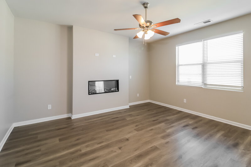 3,560/Mo, 124 Hamilton Pointe Dr McDonough, GA 30253 Living Room View