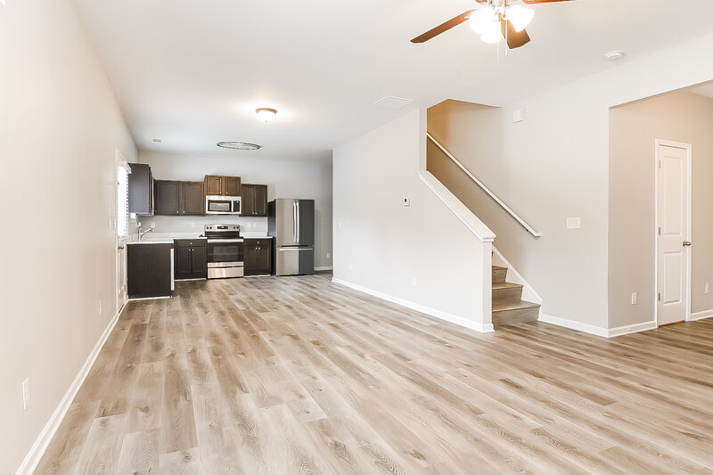 1,675/Mo, 20 Dusty Dr Cartersville, GA 30120 Living Room View 2