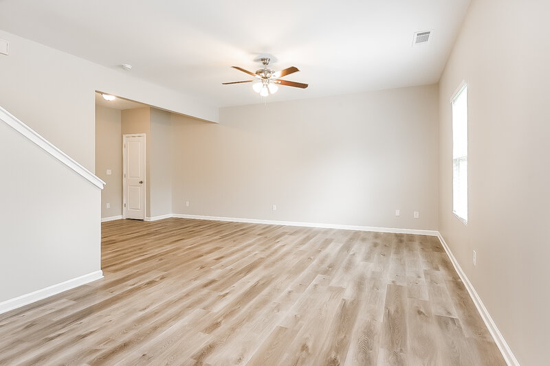 1,675/Mo, 20 Dusty Dr Cartersville, GA 30120 Dining Room View 2