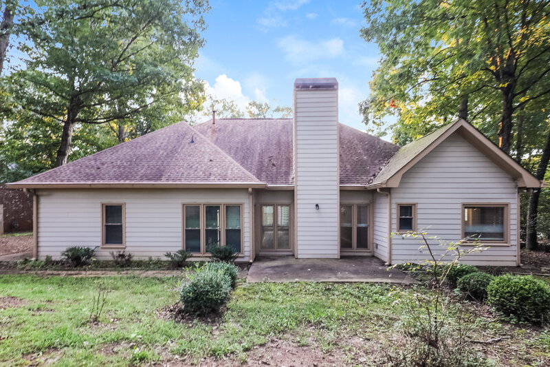 2,330/Mo, 12 Sleepy Hollow Ct Stockbridge, GA 30281 Rear View