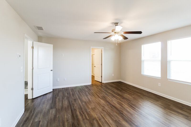 2,340/Mo, 4304 Kendrick Cir Loganville, GA 30052 Main Bedroom View 2