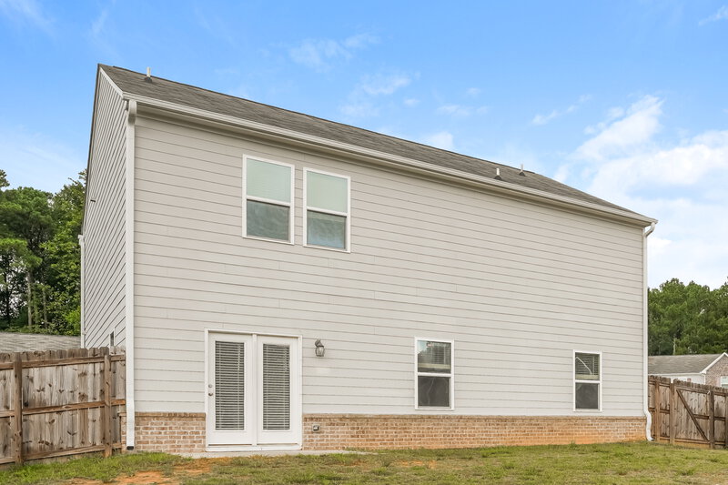 2,435/Mo, 4294 Kendrick Cir Loganville, GA 30052 Rear View