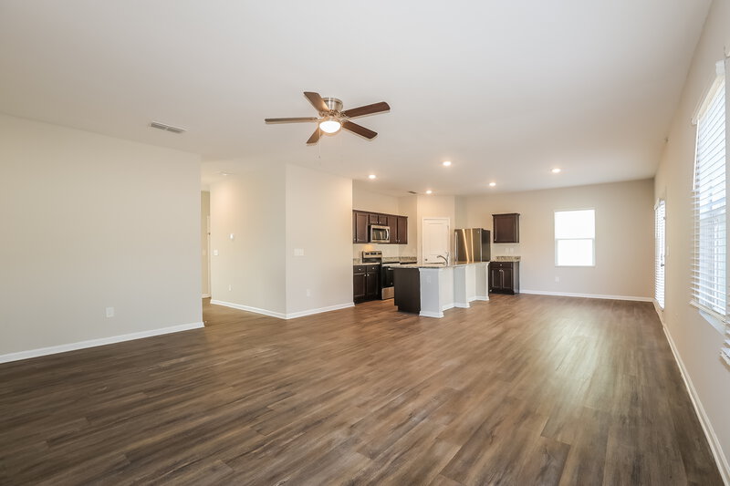 2,725/Mo, 4251 Kendrick Cir Loganville, GA 30052 Living Room View 2