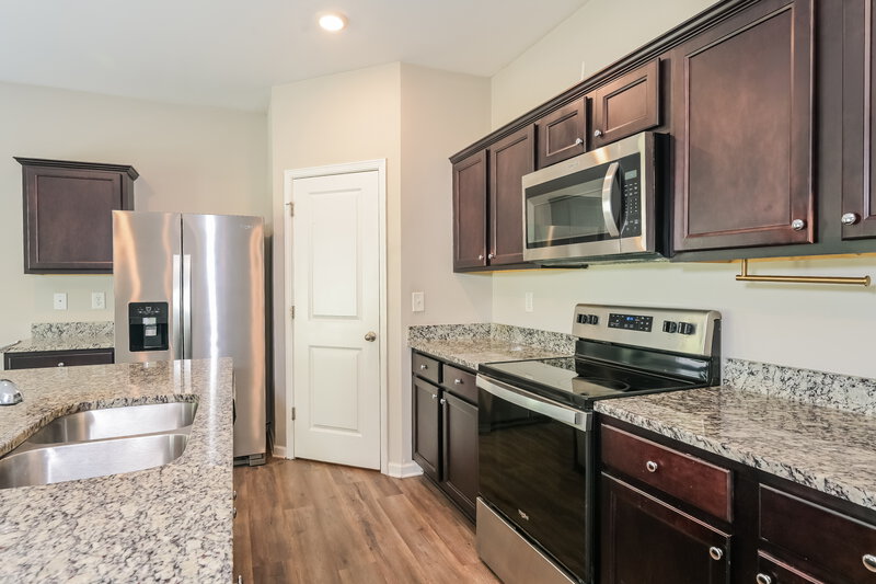 2,545/Mo, 4211 Kendrick Cir Loganville, GA 30052 Kitchen View