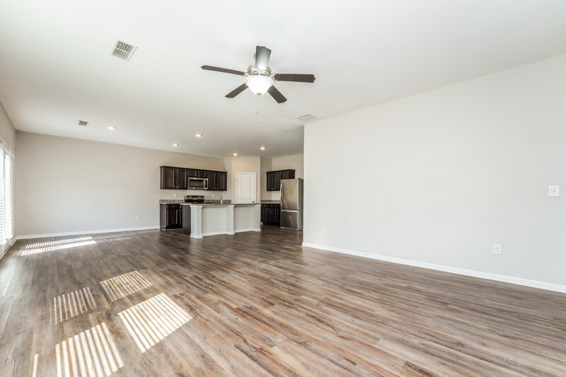 2,280/Mo, 3835 Newbury Place Dr Loganville, GA 30052 Living Room View 2