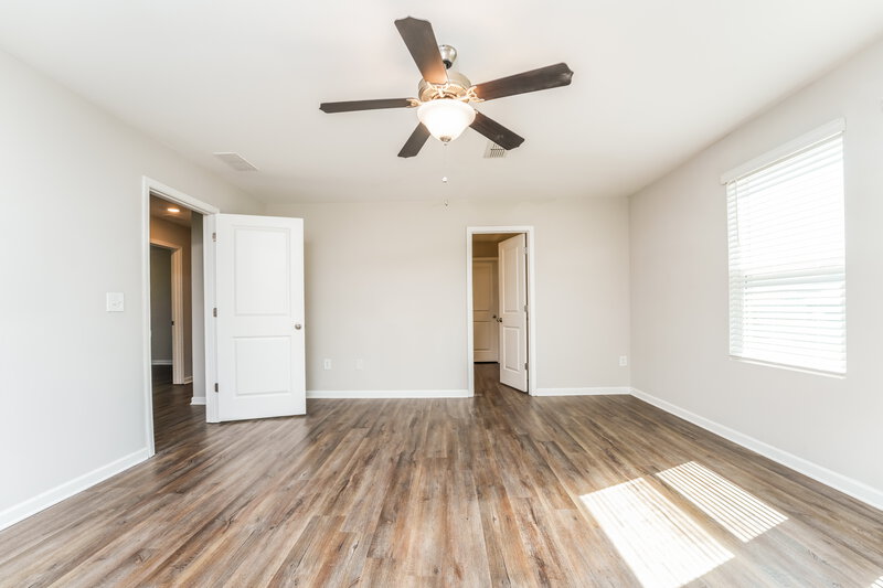 2,280/Mo, 3835 Newbury Place Dr Loganville, GA 30052 Main Bedroom View 2