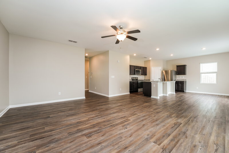 2,580/Mo, 3740 Newbury Place Dr Loganville, GA 30052 Living Room View 3