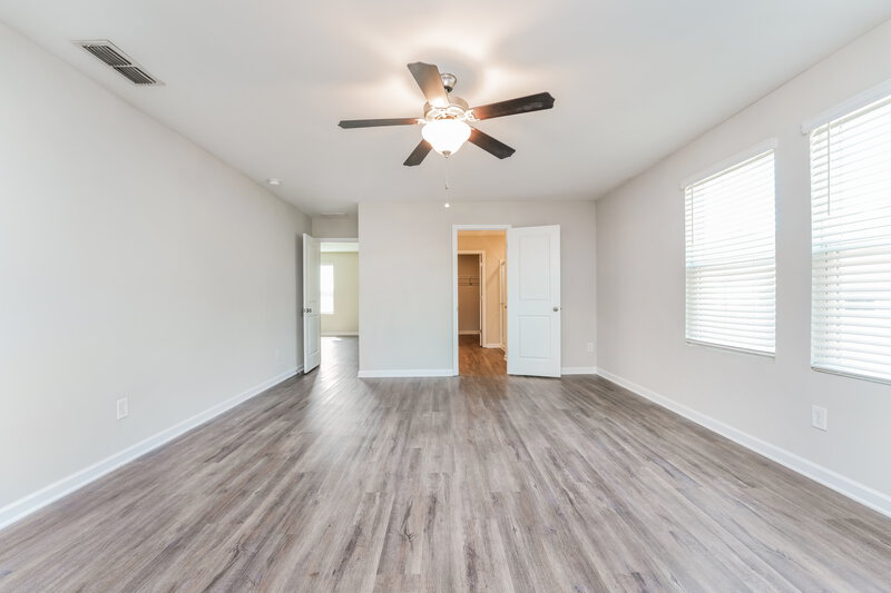 2,515/Mo, 3735 Newbury Place Dr Loganville, GA 30052 Main Bedroom View 2