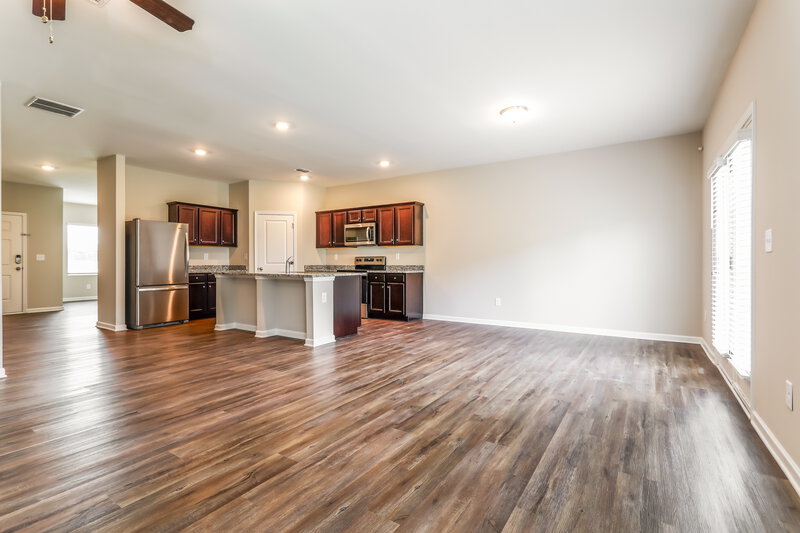 2,620/Mo, 3755 Newbury Place Dr Loganville, GA 30052 Living Room View