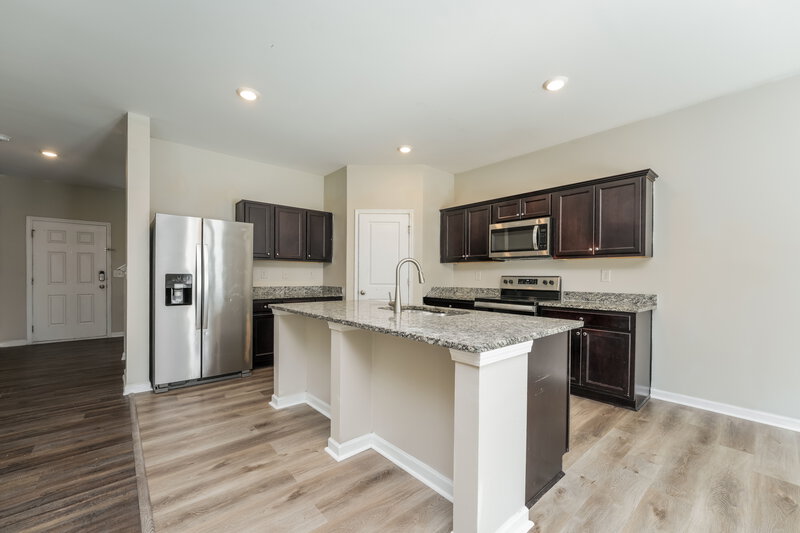 2,280/Mo, 3775 Newbury Place Dr Loganville, GA 30052 Kitchen View