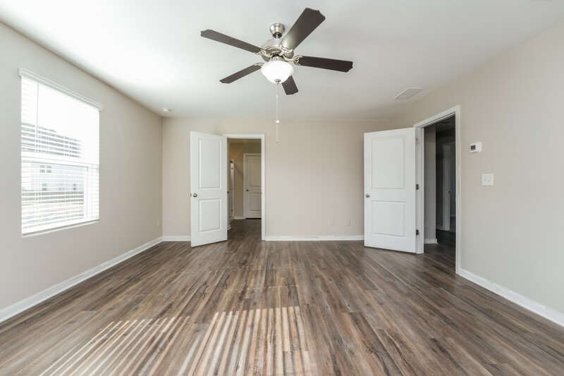 2,280/Mo, 3775 Newbury Place Dr Loganville, GA 30052 Main Bedroom View 2