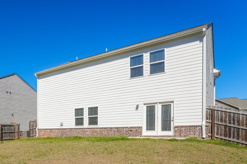 2,280/Mo, 3775 Newbury Place Dr Loganville, GA 30052 Rear View
