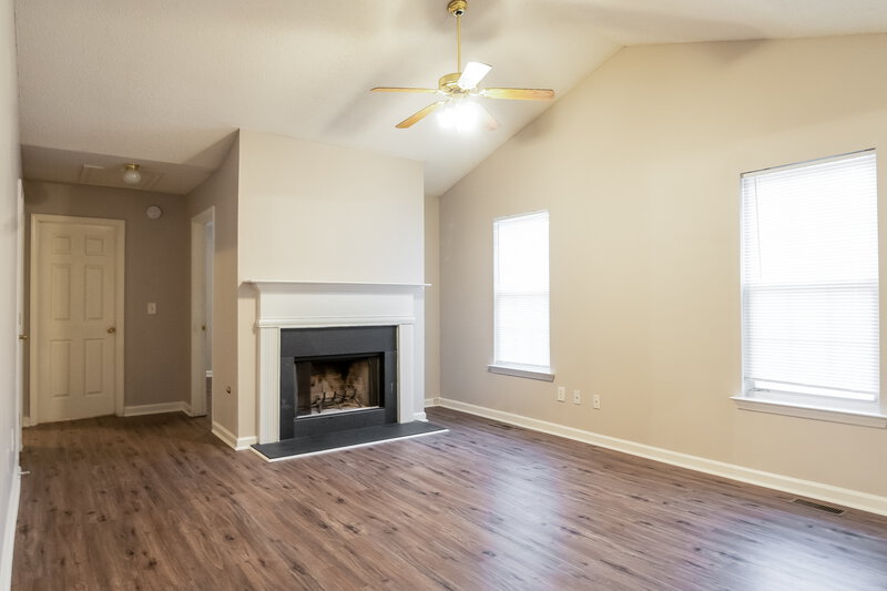 1,750/Mo, 72 Cedars Glen Way Villa Rica, GA 30180 Living Room View