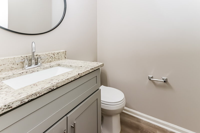 2,105/Mo, 1456 Pebble Ridge Lane Hampton, GA 30228 Bathroom View 2