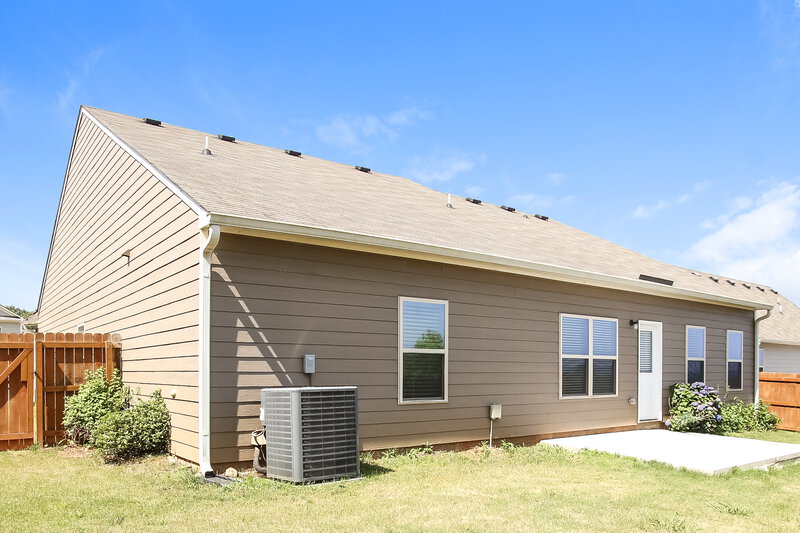 2,075/Mo, 49 Culver Ridge Dr Cartersville, GA 30120 Rear View