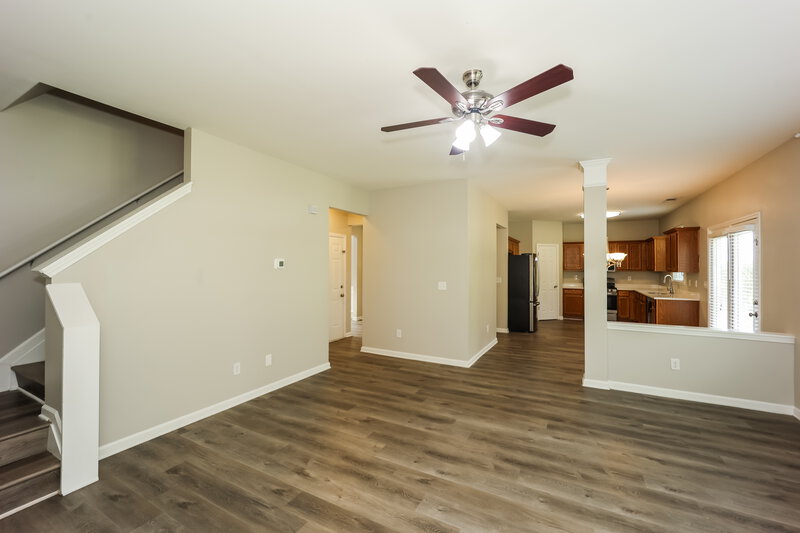 2,715/Mo, 5411 Bighorn Pass SW Atlanta, GA 30349 Living Room View 3
