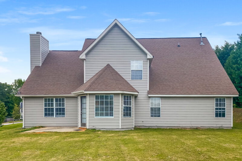 2,225/Mo, 204 Biltmore Way Stockbridge, GA 30281 Rear View