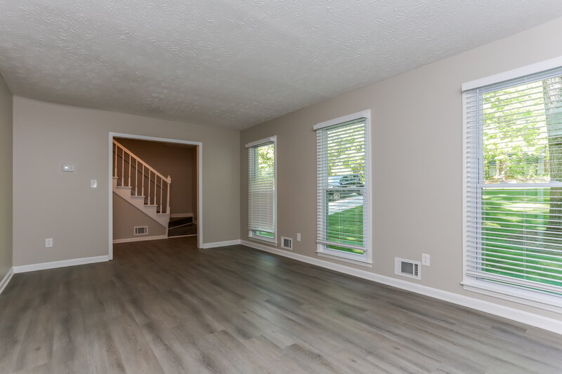 2,190/Mo, 275 Oak St Fayetteville, GA 30215 Living Room View