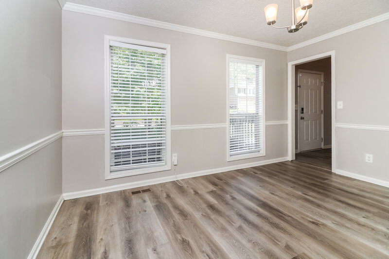 2,370/Mo, 2354 Loren Falls Ln SW Marietta, GA 30008 Dining Room View