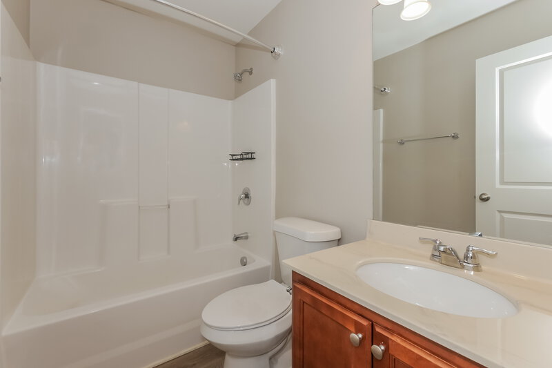 2,800/Mo, 35 Southwind Cir Newnan, GA 30265 Bathroom View