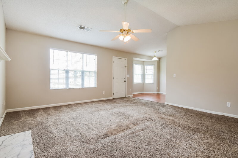 2,690/Mo, 675 Amelia Grove Ln Lawrenceville, GA 30045 Living Room View 2