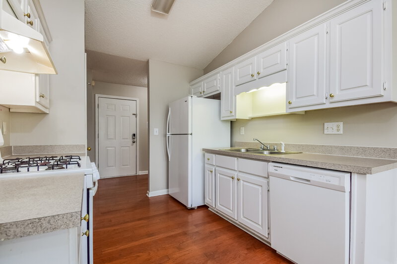 2,690/Mo, 675 Amelia Grove Ln Lawrenceville, GA 30045 Kitchen View