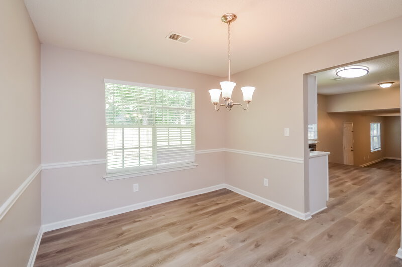 0/Mo, 6474 Rebecca Way Lithonia, GA 30058 Dining Room View