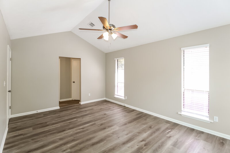 2,355/Mo, 1097 Williamsburg Ln Norcross, GA 30093 Main Bedroom View 2