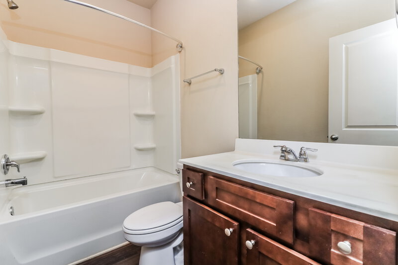 1,790/Mo, 108 Innis Brook Cir Cartersville, GA 30120 Bathroom View