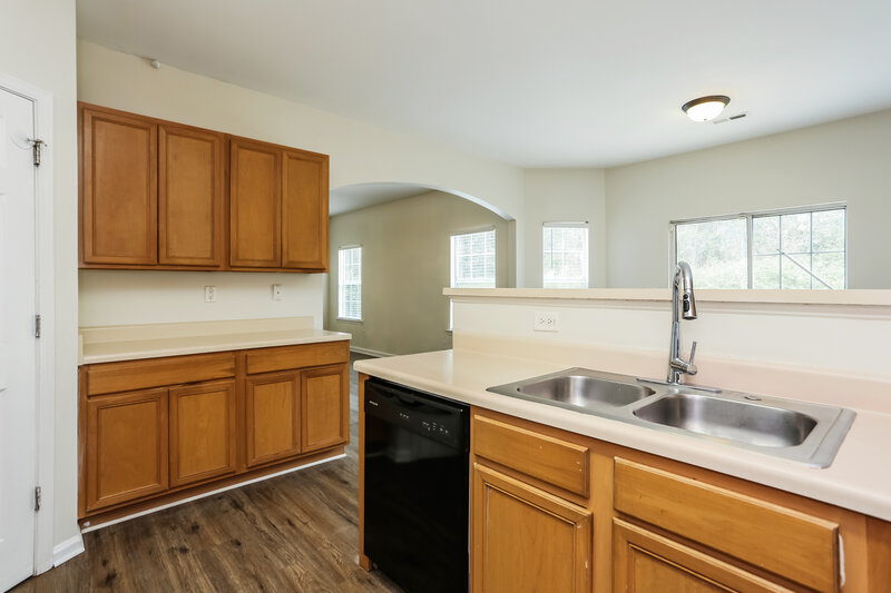 3,730/Mo, 7698 Overlook Bnd Fairburn, GA 30213 Kitchen View 2