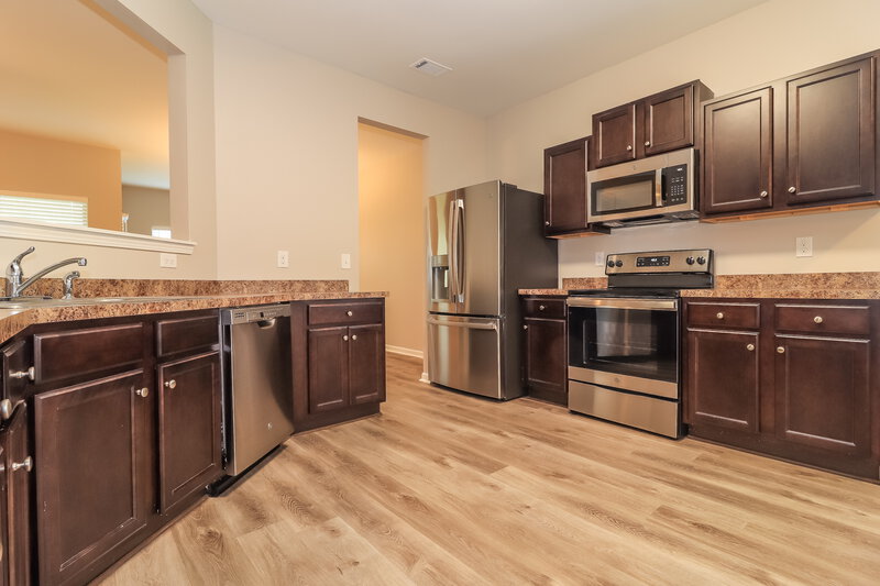 1,865/Mo, 31 Culver Ridge Dr Cartersville, GA 30120 Kitchen View 2