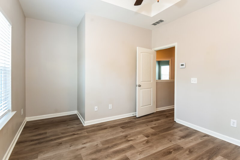 1,775/Mo, 69 Howard Ave NW Cartersville, GA 30120 Main Bedroom View