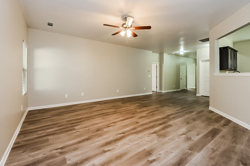 2,300/Mo, 3517 Mica Cir SE Conyers, GA 30013 Living Room View 2