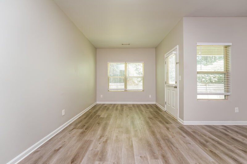 2,030/Mo, 3517 Mica Cir SE Conyers, GA 30013 Living Room View 3