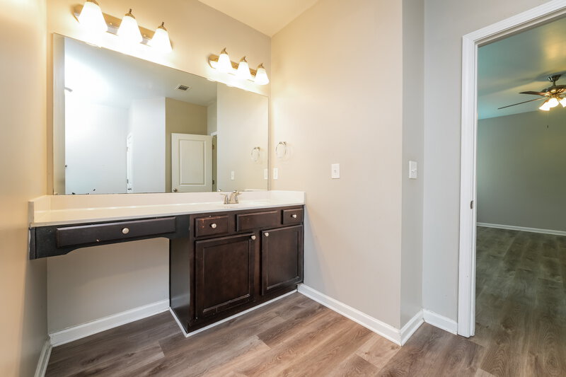 2,030/Mo, 3517 Mica Cir SE Conyers, GA 30013 Main Bathroom View 2