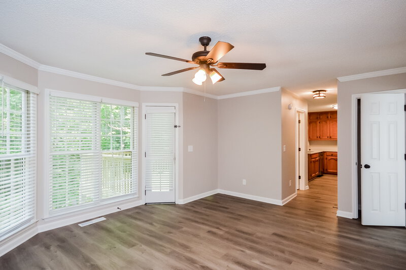 2,145/Mo, 3095 Rock Creek Dr Rex, GA 30273 Living Room View 2