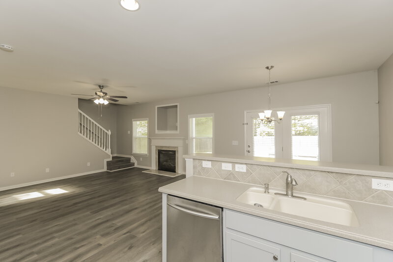 2,255/Mo, 128 Creekwood Tr Acworth, GA 30102 Kitchen View