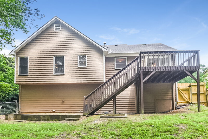 2,065/Mo, 131 Aztec Way SE Acworth, GA 30102 Rear View