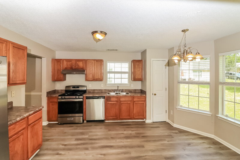 1,805/Mo, 2600 Thunder Basin Way Douglasville, GA 30135 Kitchen View 2