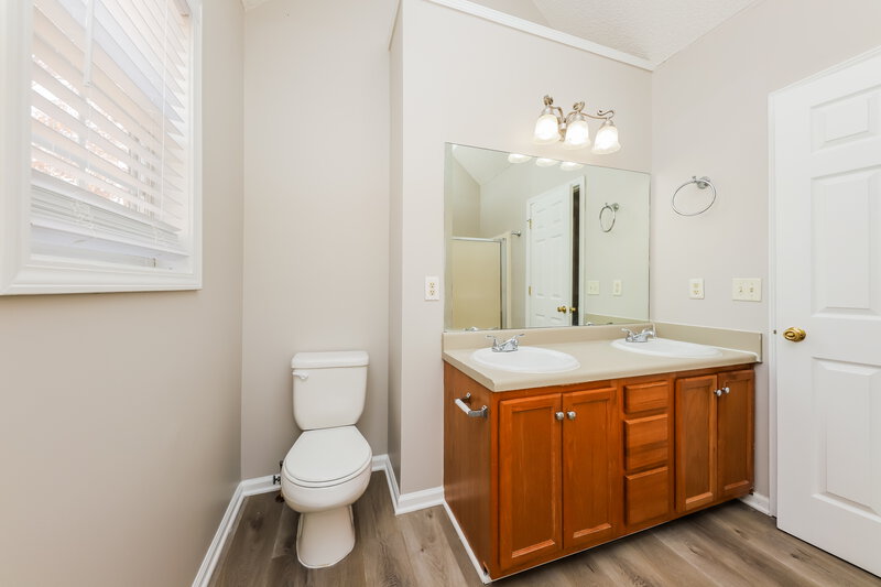 1,805/Mo, 3466 Lumpkin Ct Douglasville, GA 30134 Main Bathroom View