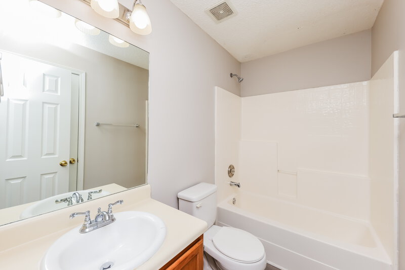 1,805/Mo, 3466 Lumpkin Ct Douglasville, GA 30134 Bathroom View