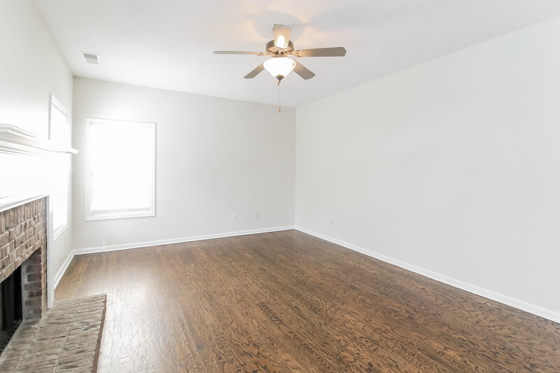 1,915/Mo, 213 Omega Ct Dallas, GA 30157 Bedroom View 2