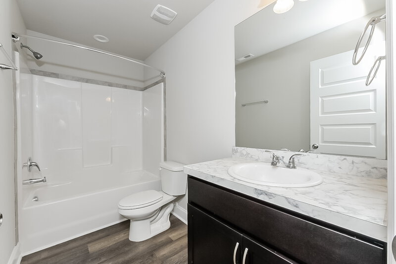 2,270/Mo, 52 Lafayettes Landing Jonesboro, GA 30238 Bathroom View