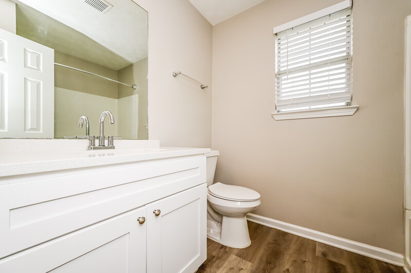 2,170/Mo, 536 Easton Dr Locust Grove, GA 30248 Bathroom View