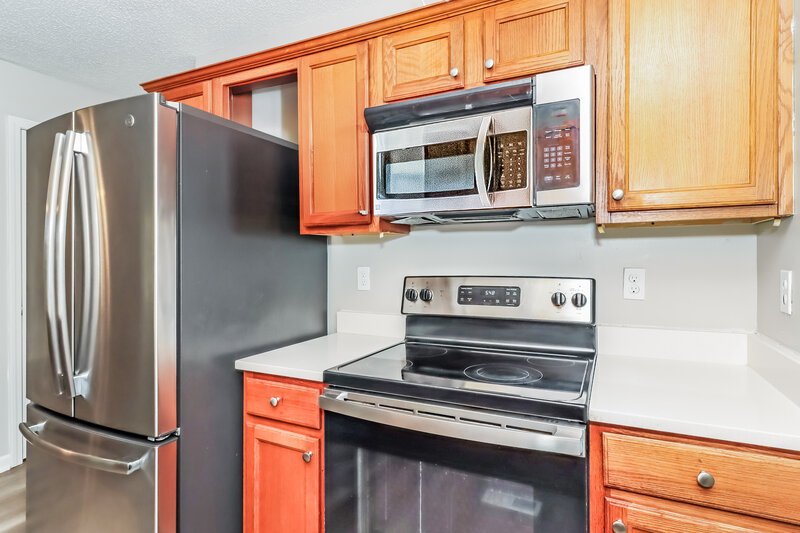 2,110/Mo, 69 Middlebrook Dr Cartersville, GA 30120 Kitchen View 3
