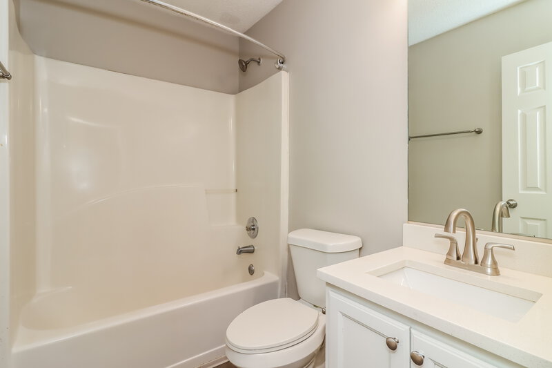 2,110/Mo, 69 Middlebrook Dr Cartersville, GA 30120 Bathroom View