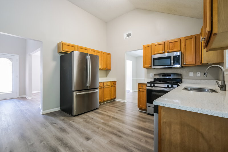 1,825/Mo, 4410 Reserve Hill Crossing Douglasville, GA 30135 Kitchen View