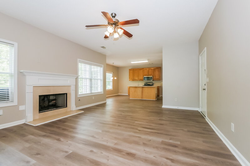 2,270/Mo, 440 The Gables Dr McDonough, GA 30253 Living Room View 3