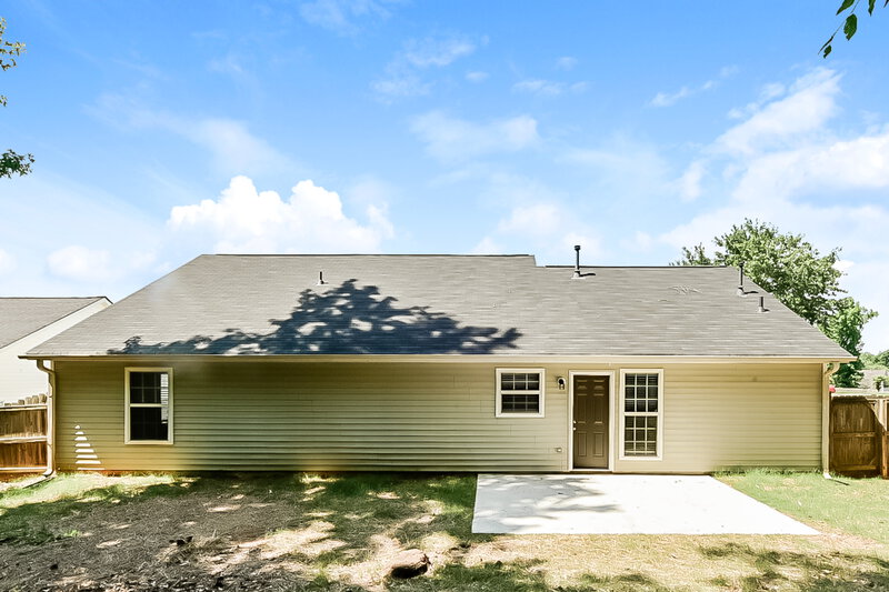 2,075/Mo, 1008 Adie Cove McDonough, GA 30253 Rear View